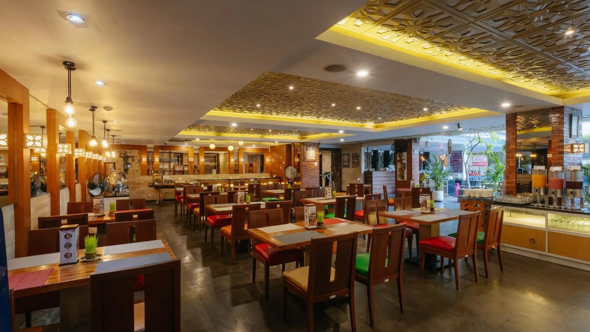 Horison Ultima Seminyak Bali - Chse Certified Hotell