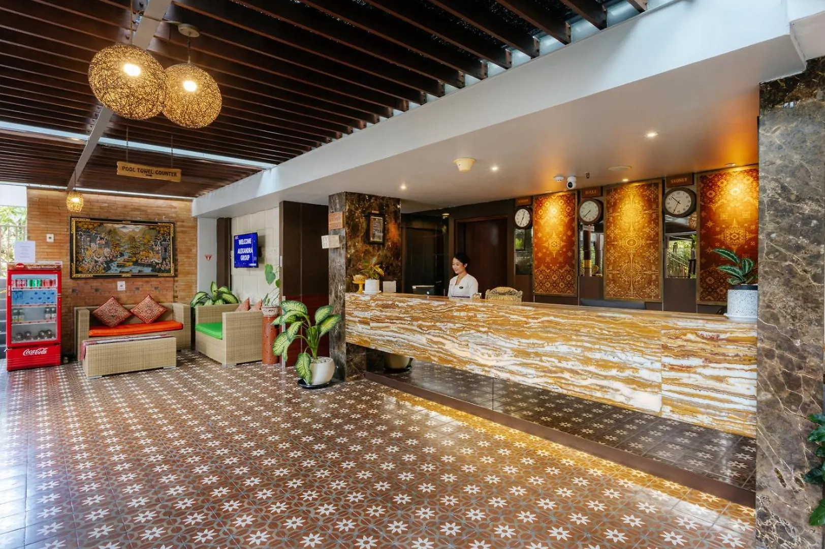 Horison Ultima Seminyak Bali - Chse Certified Hotell