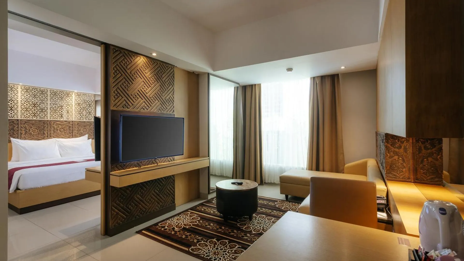 Horison Ultima Seminyak Bali - Chse Certified Hotell Indonesien