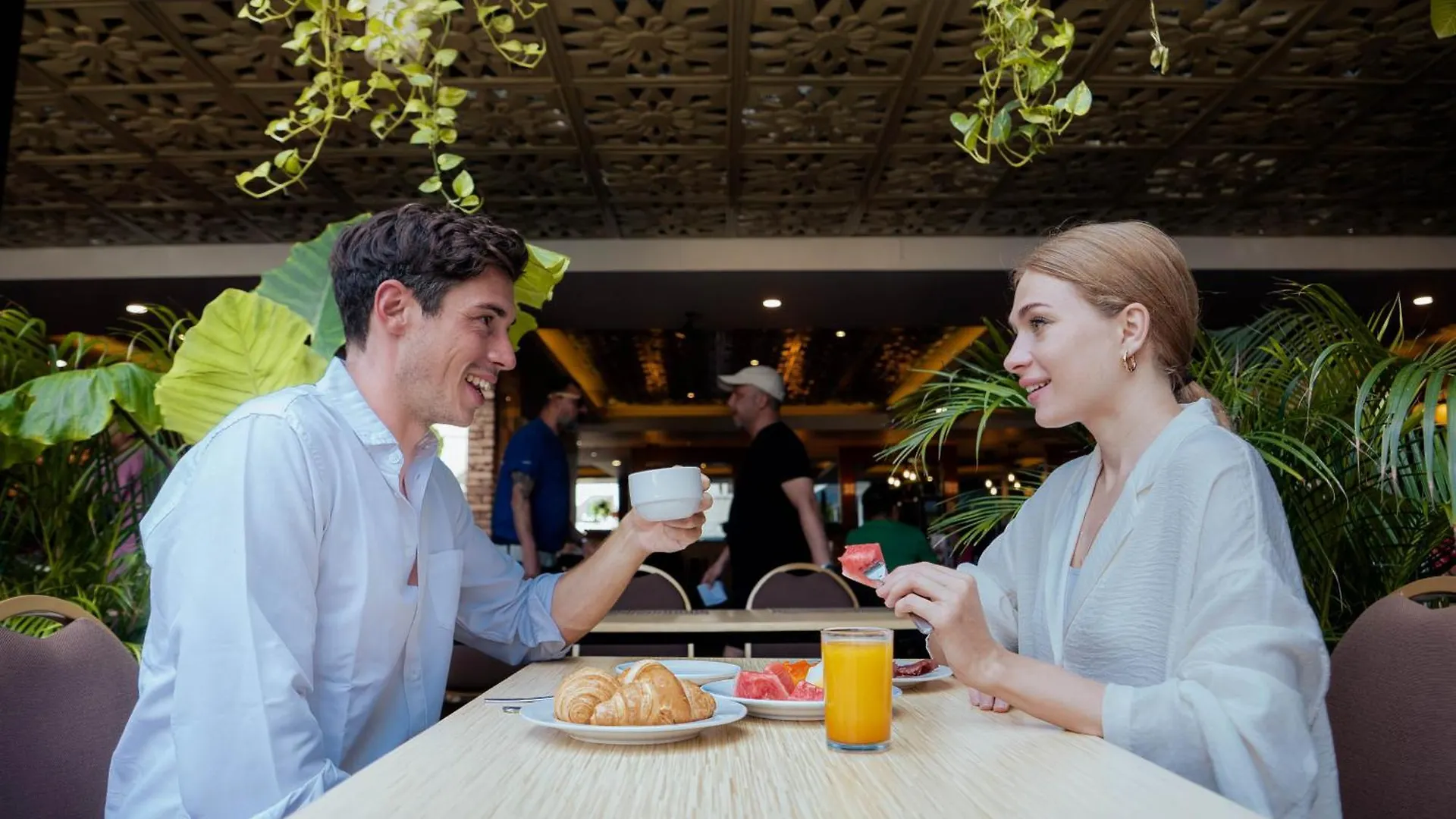 ****  Horison Ultima Seminyak Bali - Chse Certified Hotell Indonesien