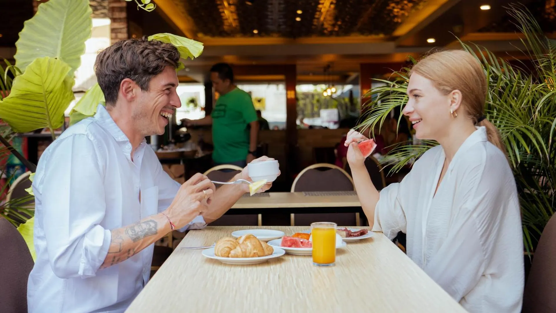 Horison Ultima Seminyak Bali - Chse Certified Hotell Indonesien